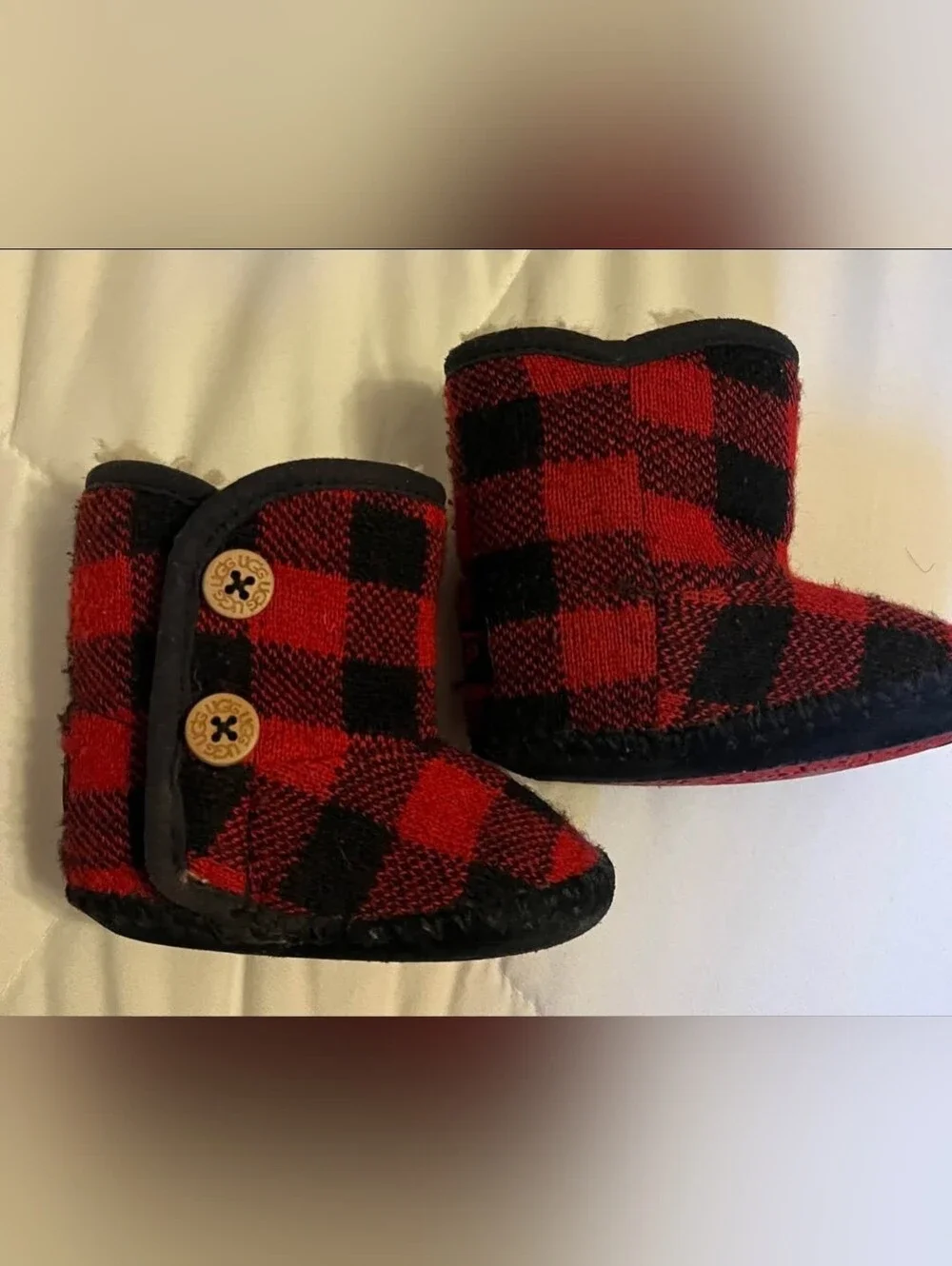 UGG baby red